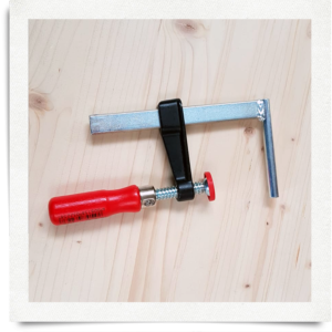 Special table clamp for Salzburger Flockenmeister and hand mills