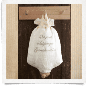 Wall holder for 3 bags